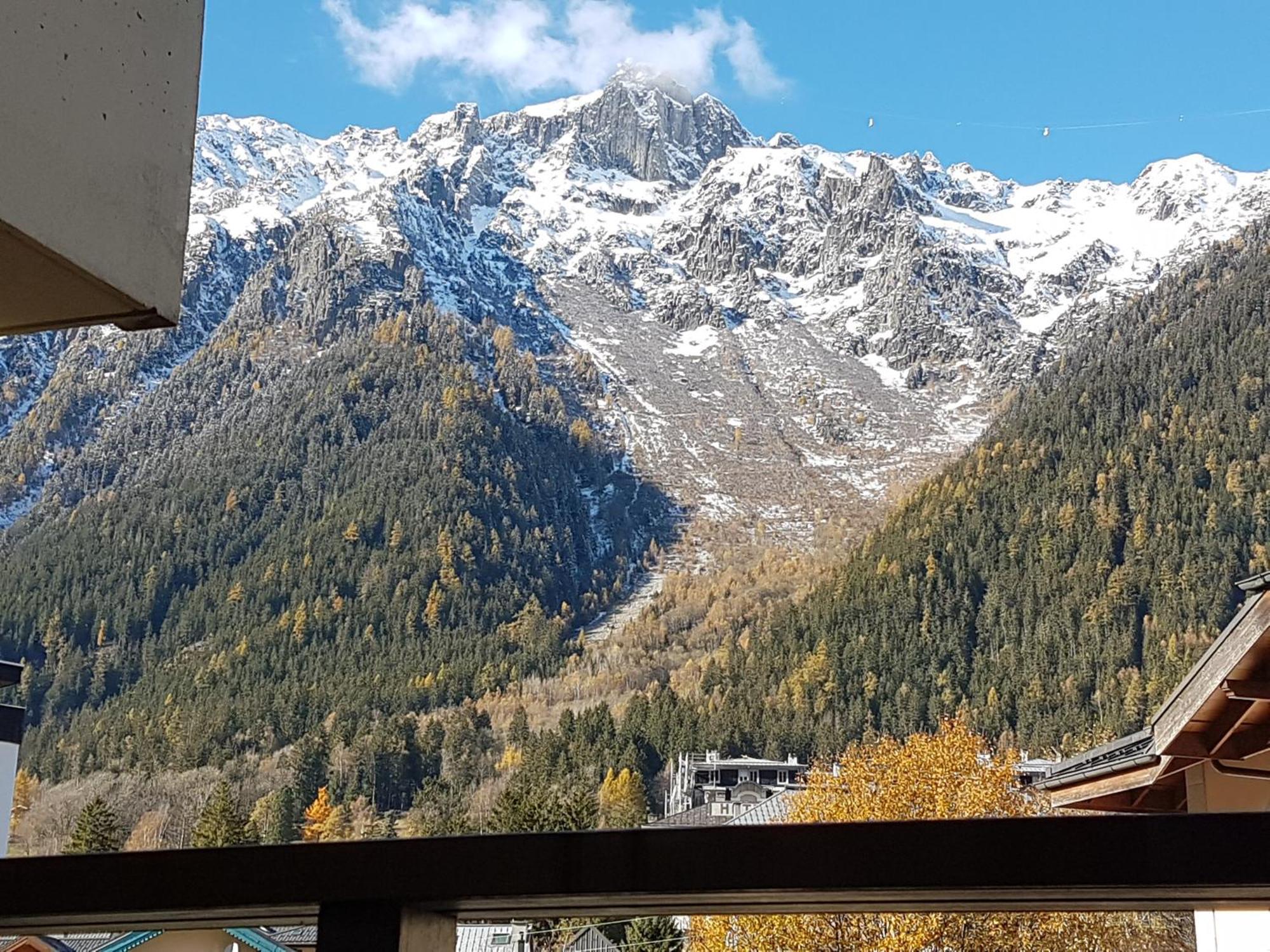 Apartamento Vue Magique En Hypercentre Avec Parking Privatif Chamonix Mont Blanc Exterior foto